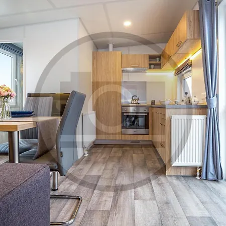 Feriehus Tiny Haus 84 Waldcamping Brombachsee